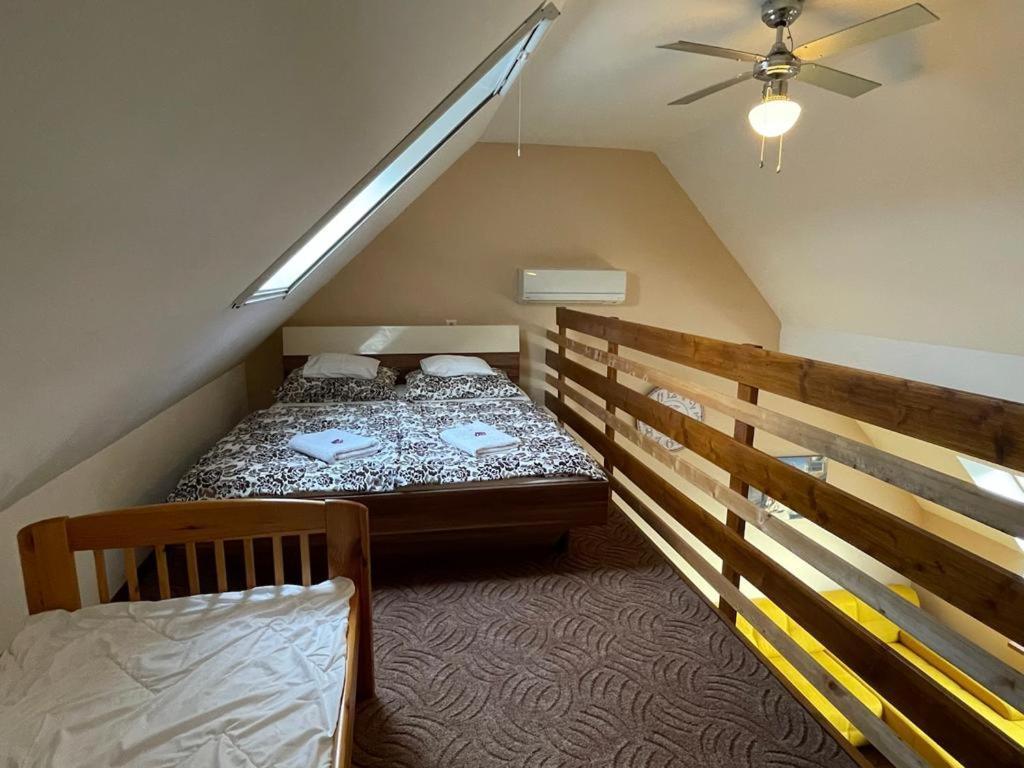 Gyulai Brill Apartman المظهر الخارجي الصورة