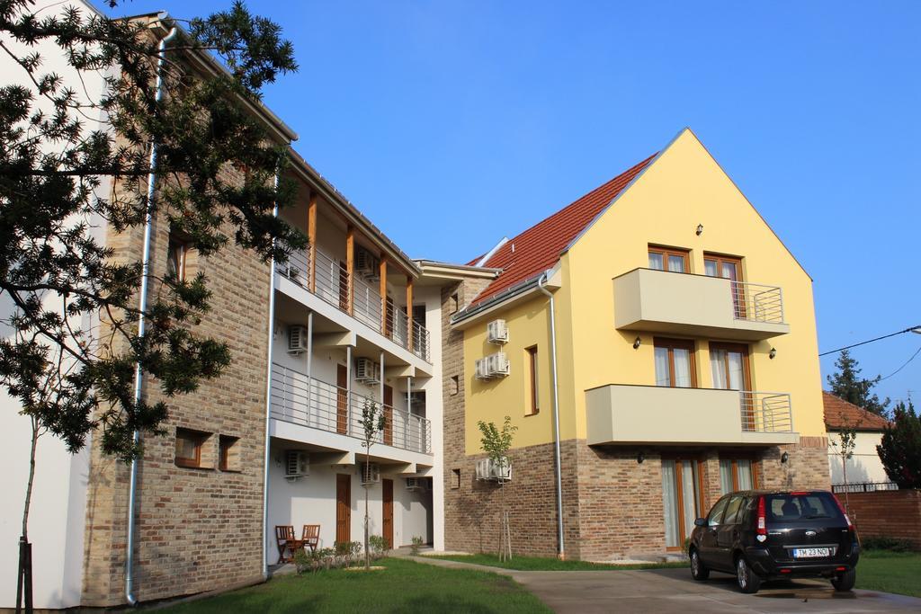 Gyulai Brill Apartman الغرفة الصورة