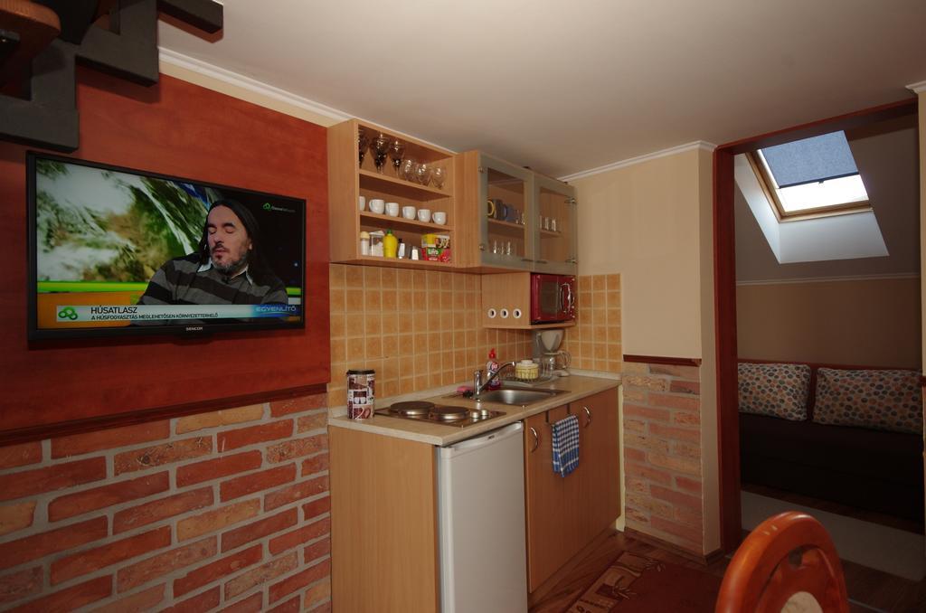 Gyulai Brill Apartman المظهر الخارجي الصورة